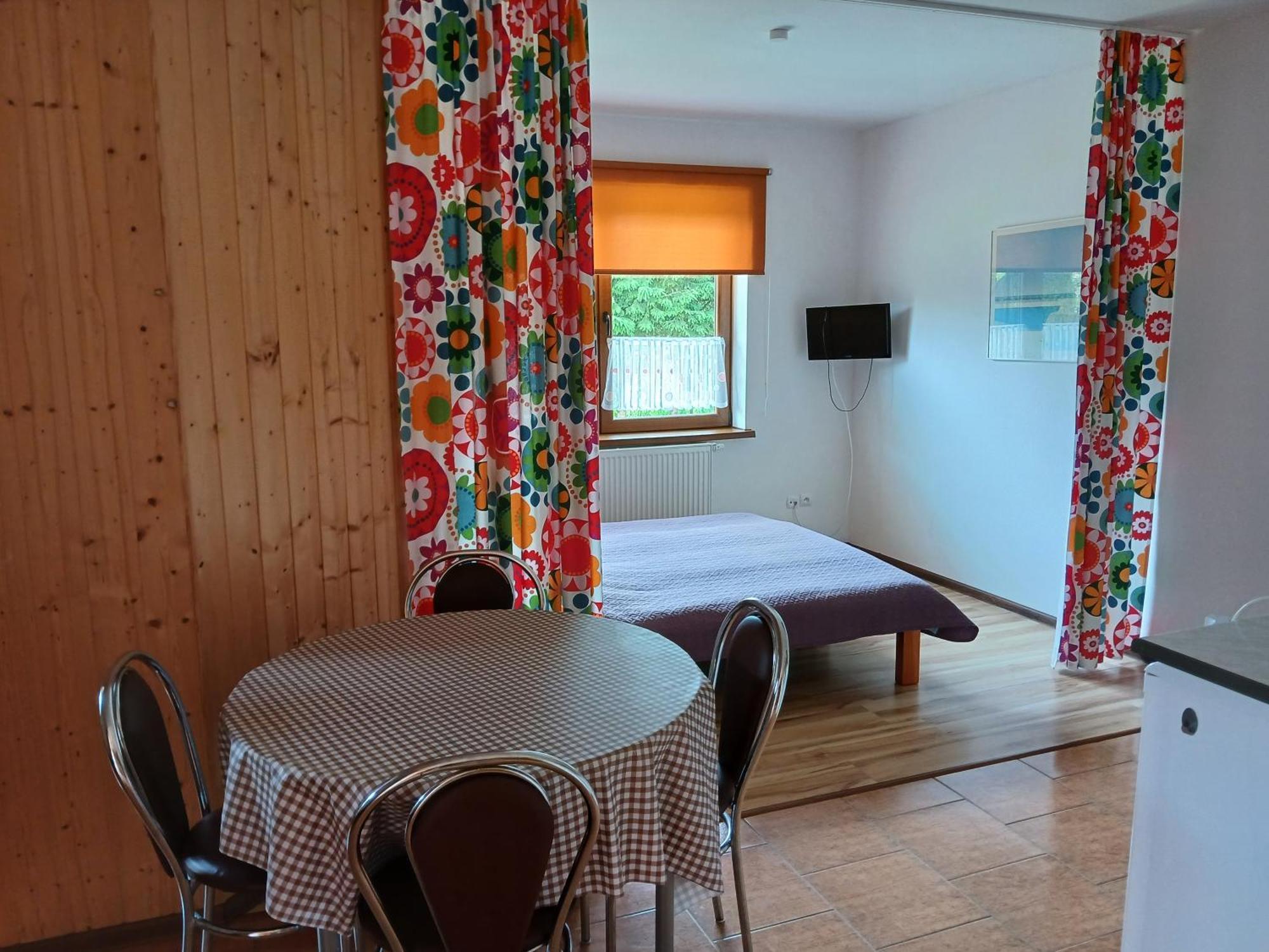 Apartamenty Jakob Реваль Екстер'єр фото